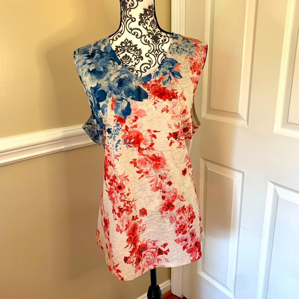 LA Threads, women’s blue and red sleeveless blouse, size XL